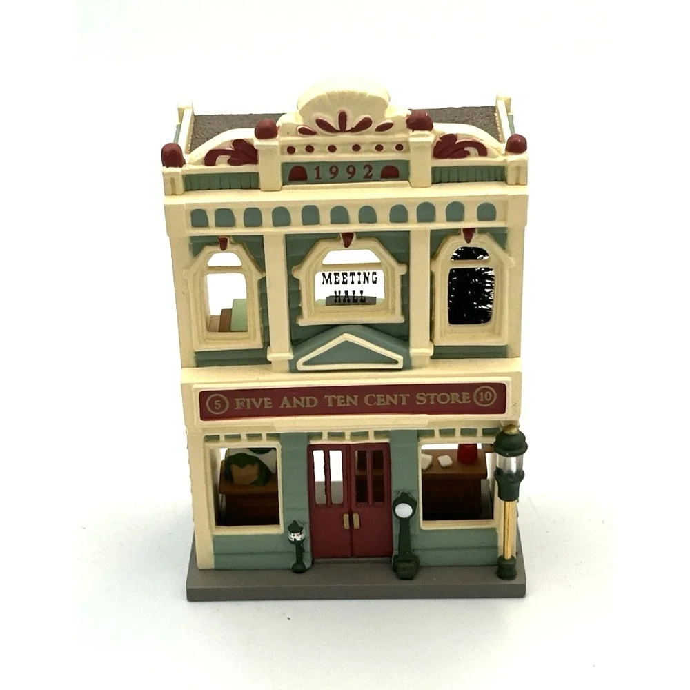 Hallmark Keepsake Ornaments Nostalgic Houses Shops Lot of 4 Vintage